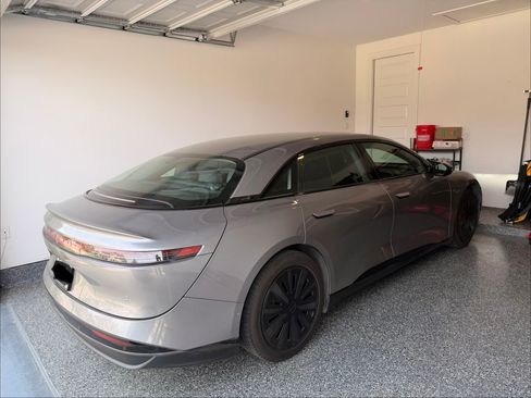 Used 2025 Lucid Air Pure image 4