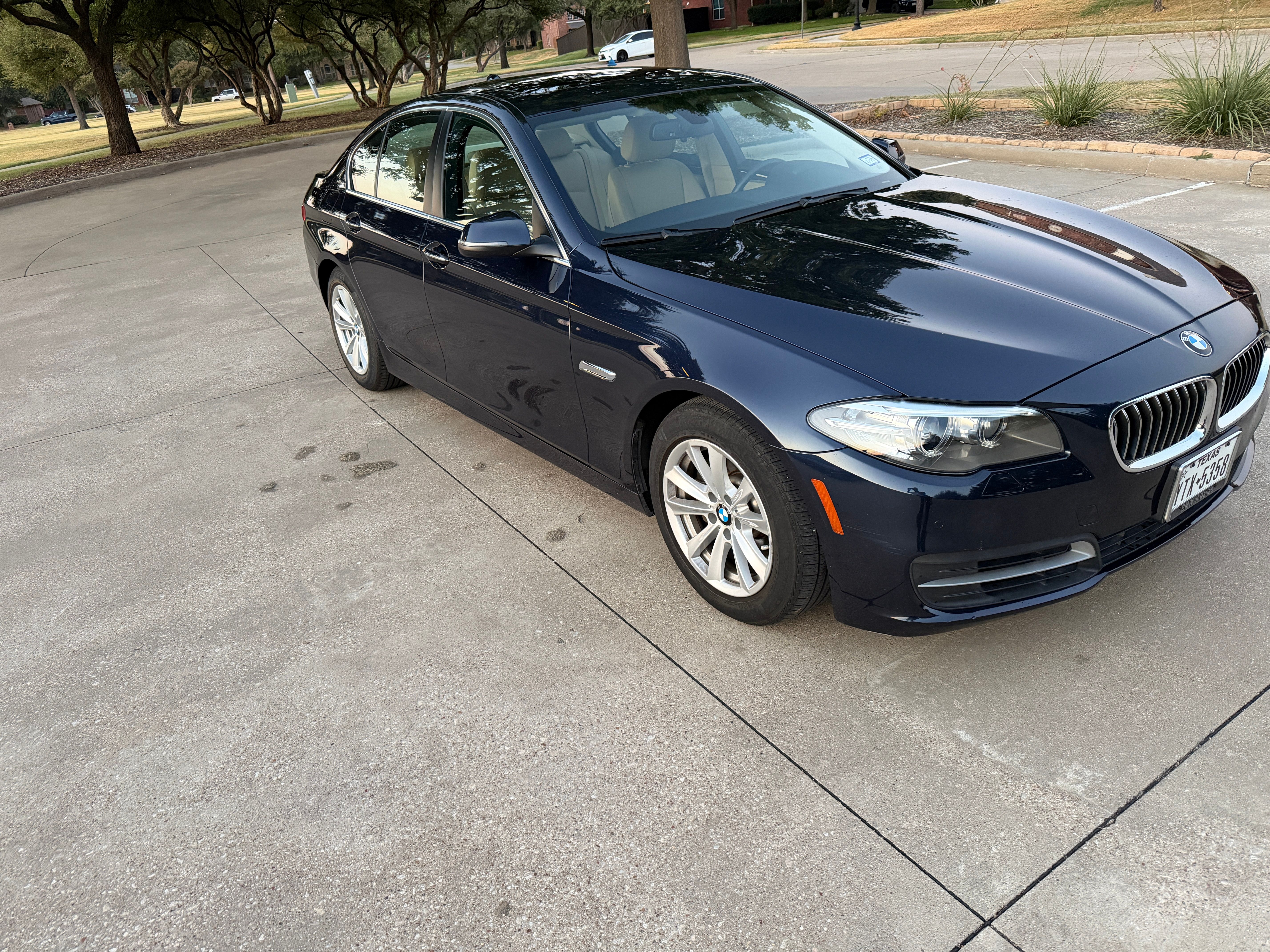 Used 2014 BMW 528i Sedan RWD image 4