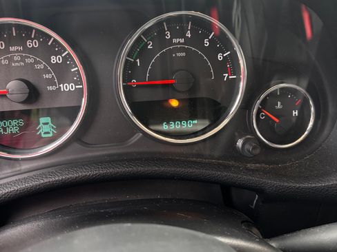 Used 2017 Jeep Wrangler Unlimited Sport w/ Quick Order Package 24S image 5