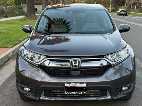 Used 2018 Honda CR-V EX image 2