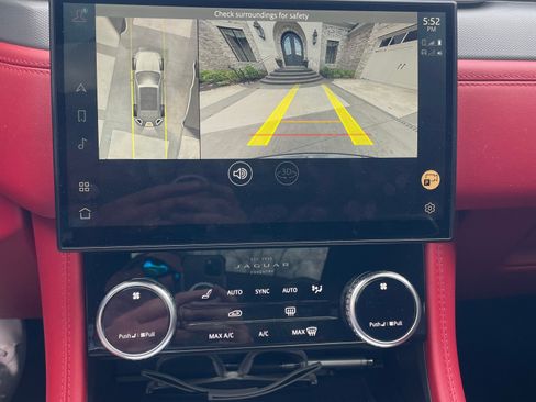 Used 2022 Jaguar F-PACE SVR AWD/4WD image 13