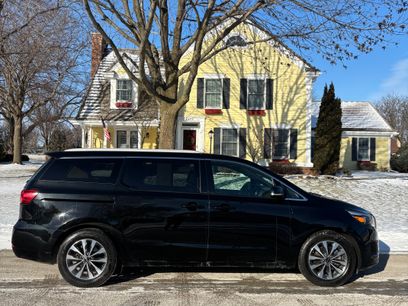 Used 2015 Kia Sedona SX