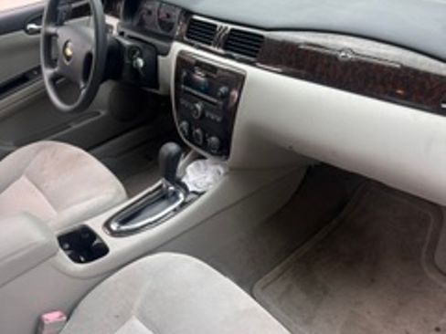 Used 2016 Chevrolet Impala Limited LS FWD image 9