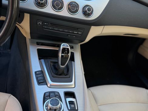 Used 2012 BMW Z4 sDrive28i image 20