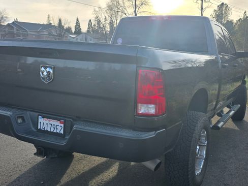 Used 2017 RAM 2500 Tradesman image 8