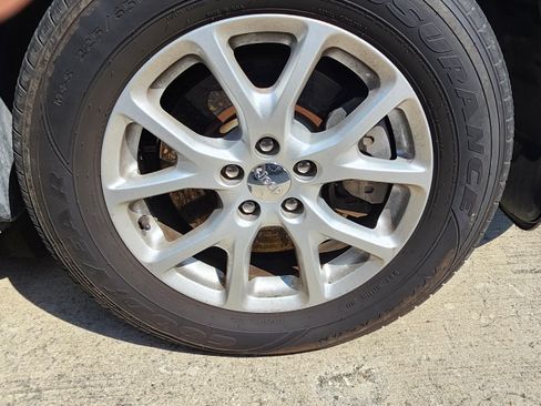 Used 2015 Jeep Cherokee Latitude image 28