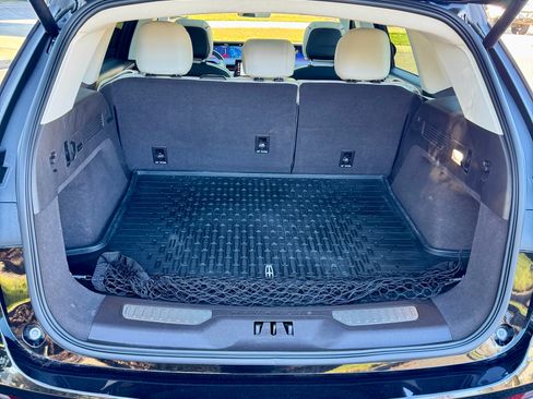 Used 2024 Lincoln Nautilus Black Label image 11