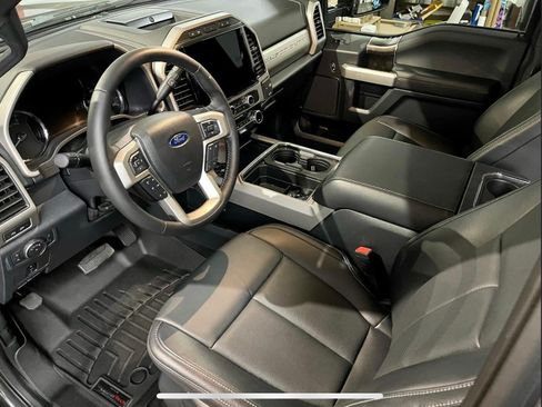 Used 2022 Ford F250 Lariat w/ Lariat Ultimate Package AWD/4WD image 11