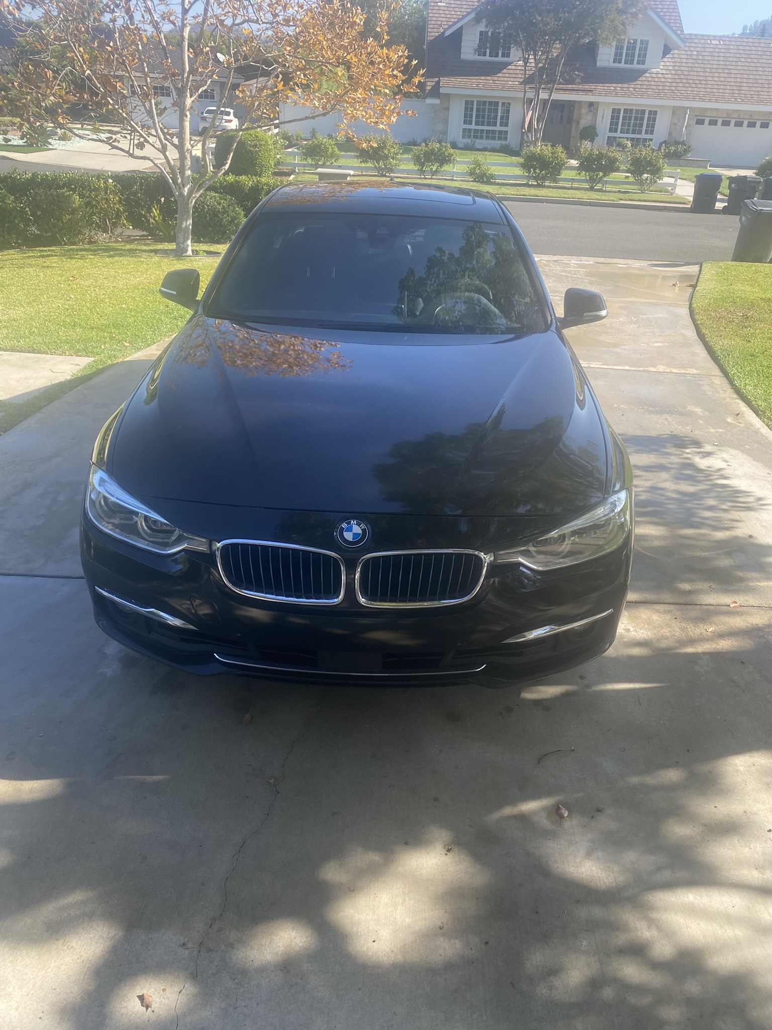 Used 2017 BMW 330e RWD image 1