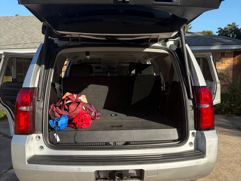 Used 2019 Chevrolet Tahoe LT RWD image 8