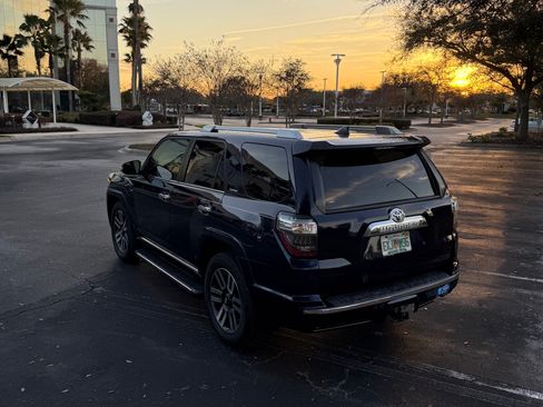Used 2016 Toyota 4Runner Limited image 13