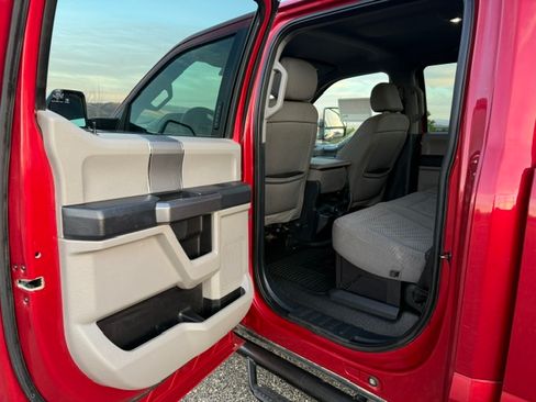 Used 2022 Ford F250 XLT w/ XLT Premium Package AWD/4WD image 8