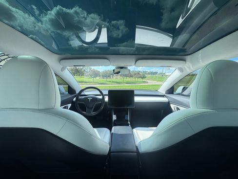 Used 2019 Tesla Model 3 Long Range AWD/4WD image 18