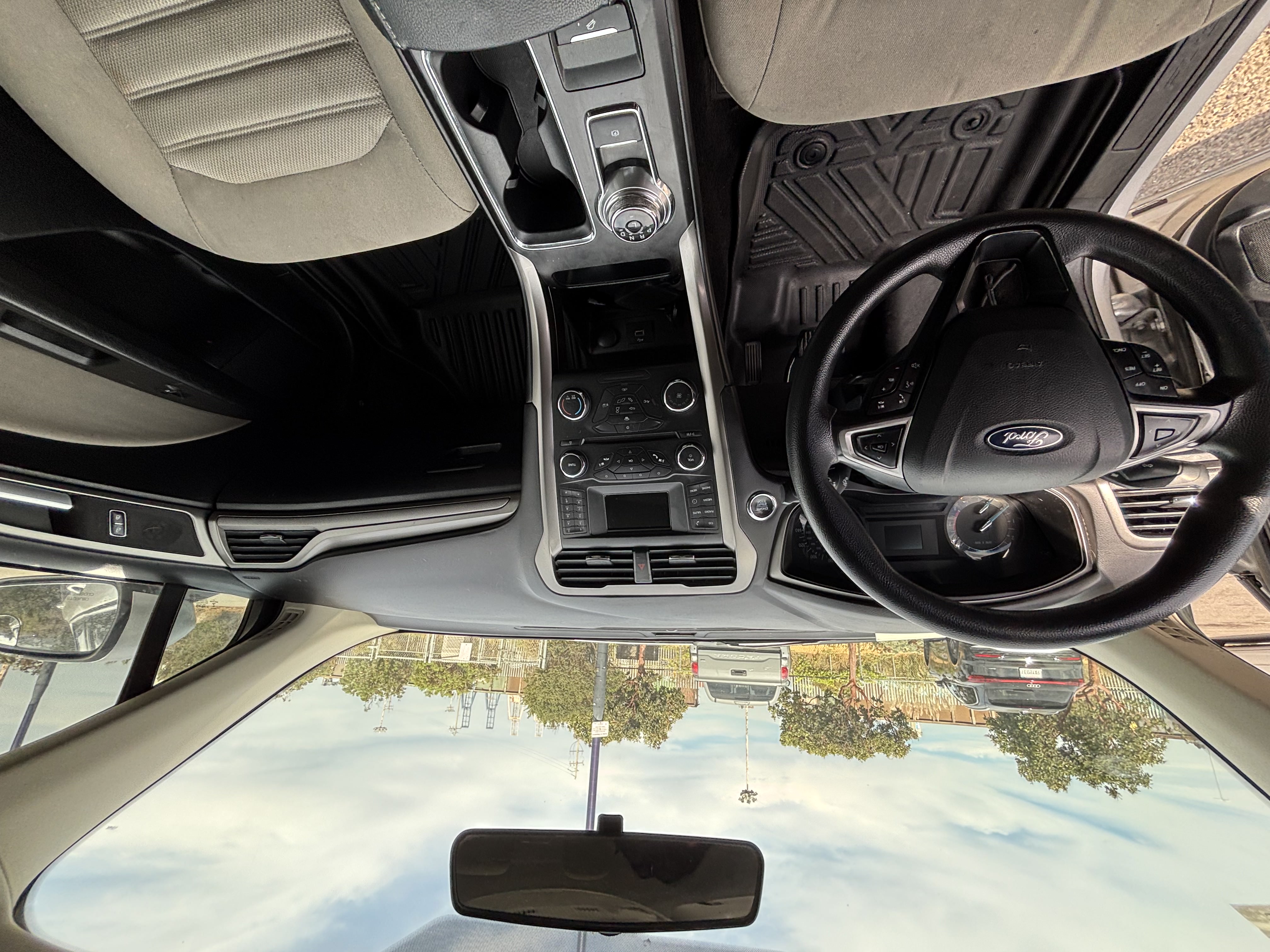 Used 2018 Ford Fusion S FWD image 11