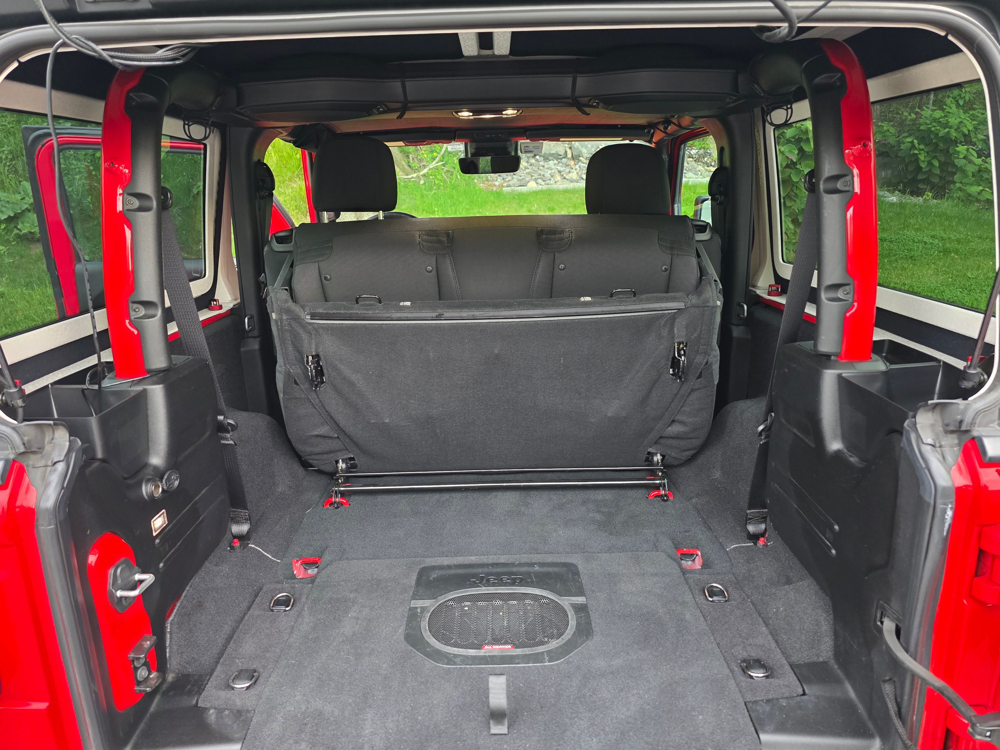 Used 2023 Jeep Wrangler Sport AWD/4WD image 18