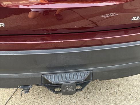 Used 2015 Toyota Highlander XLE image 13