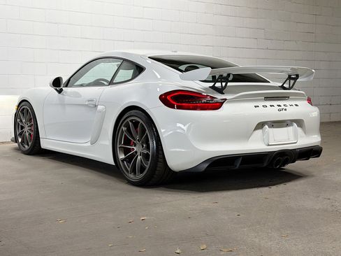Used 2016 Porsche Cayman GT4 RWD image 5