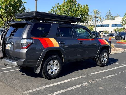 Used 2016 Toyota 4Runner Trail image 4