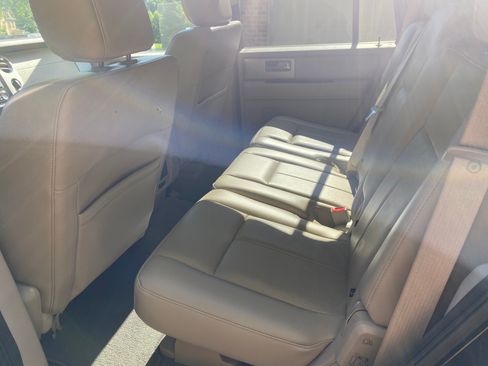 Used 2014 Ford Expedition Limited w/ Equipment Group 301A AWD/4WD image 6