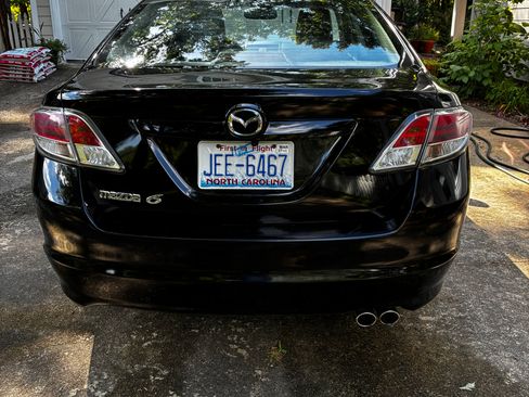 Used 2011 MAZDA MAZDA6 i Grand Touring w/ Technology Pkg FWD image 5