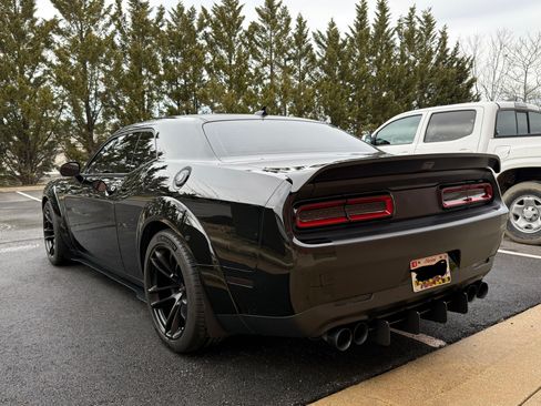 Used 2021 Dodge Challenger R/T Scat Pack image 11