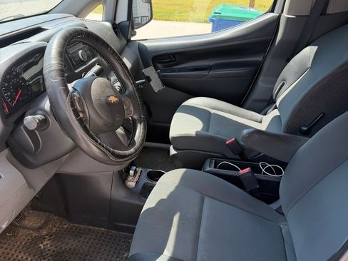 Used 2015 Chevrolet City Express LT FWD image 5