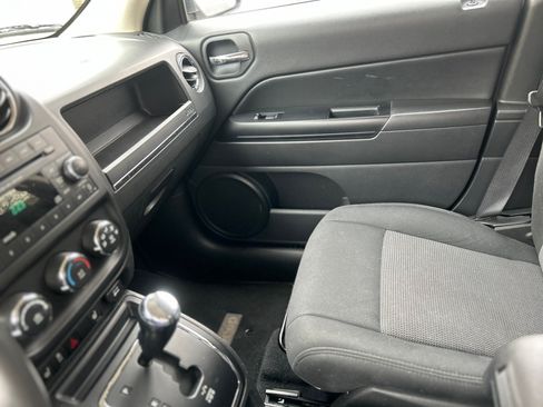 Used 2012 Jeep Patriot Latitude image 6