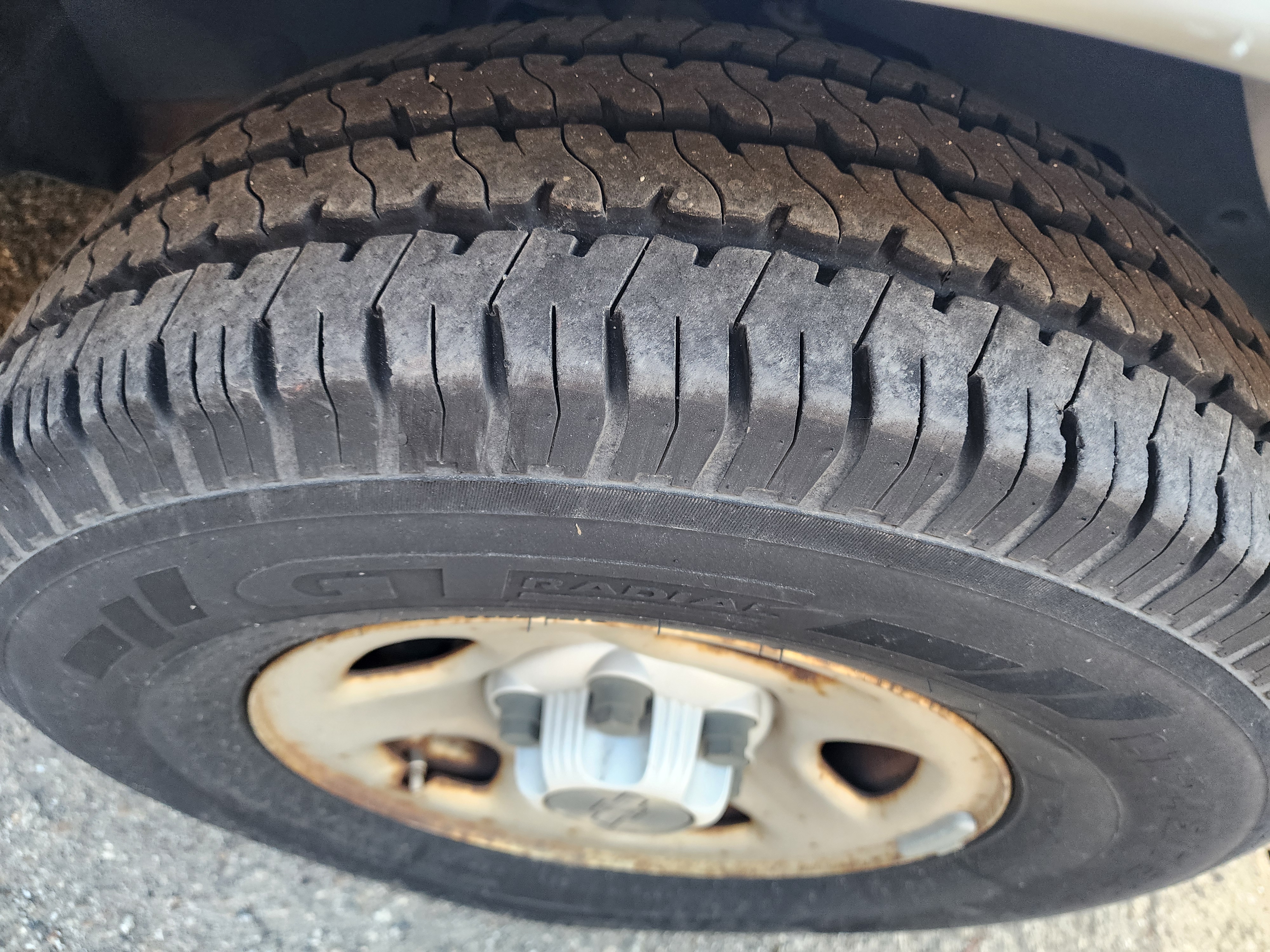 Used 2008 Chevrolet Express 1500 RWD image 18