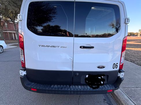 Used 2018 Ford Transit 250 130 Low Roof w/ Exterior Upgrade Package image 13