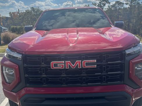 Used 2023 GMC Canyon Elevation w/ Trailering Package image 6