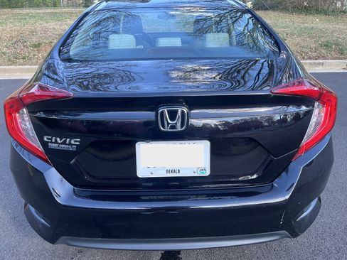 Used 2016 Honda Civic EX image 9