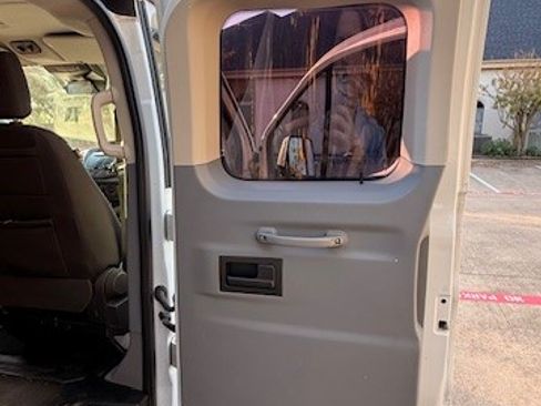 Used 2019 Ford Transit 350 XLT image 20