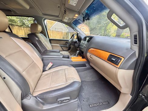 Used 2015 Nissan Armada Platinum w/ Platinum Reserve Package RWD image 13