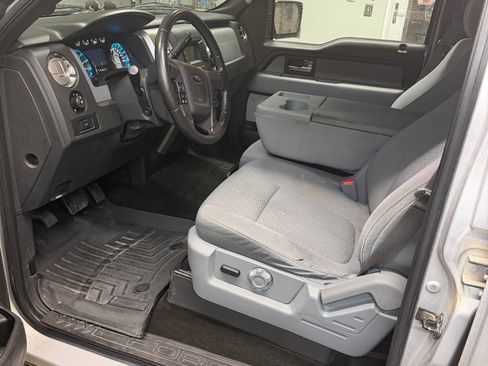 Used 2014 Ford F150 XLT w/ Equipment Group 302A Luxury image 6