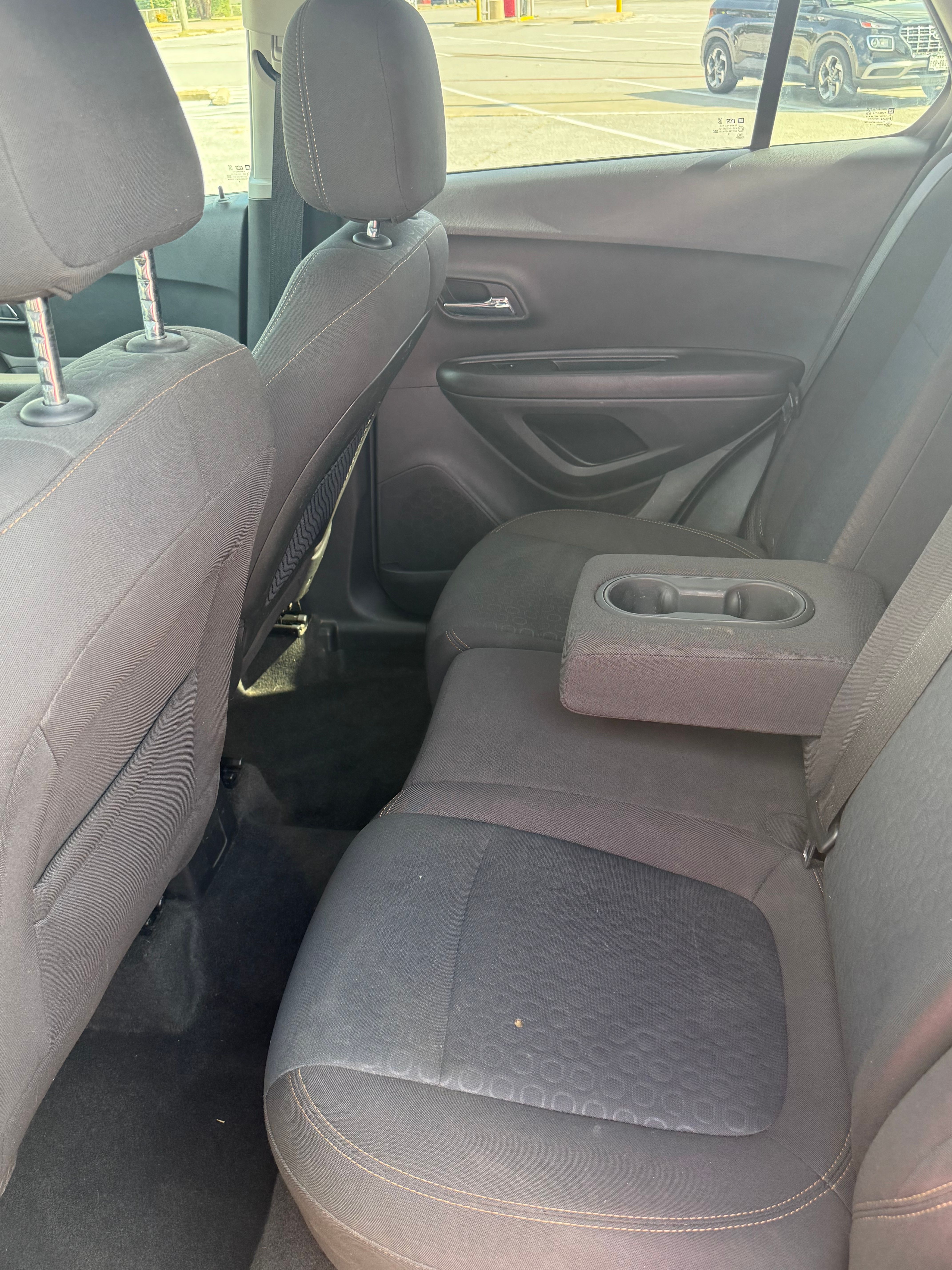 Used 2019 Chevrolet Trax LS FWD image 16