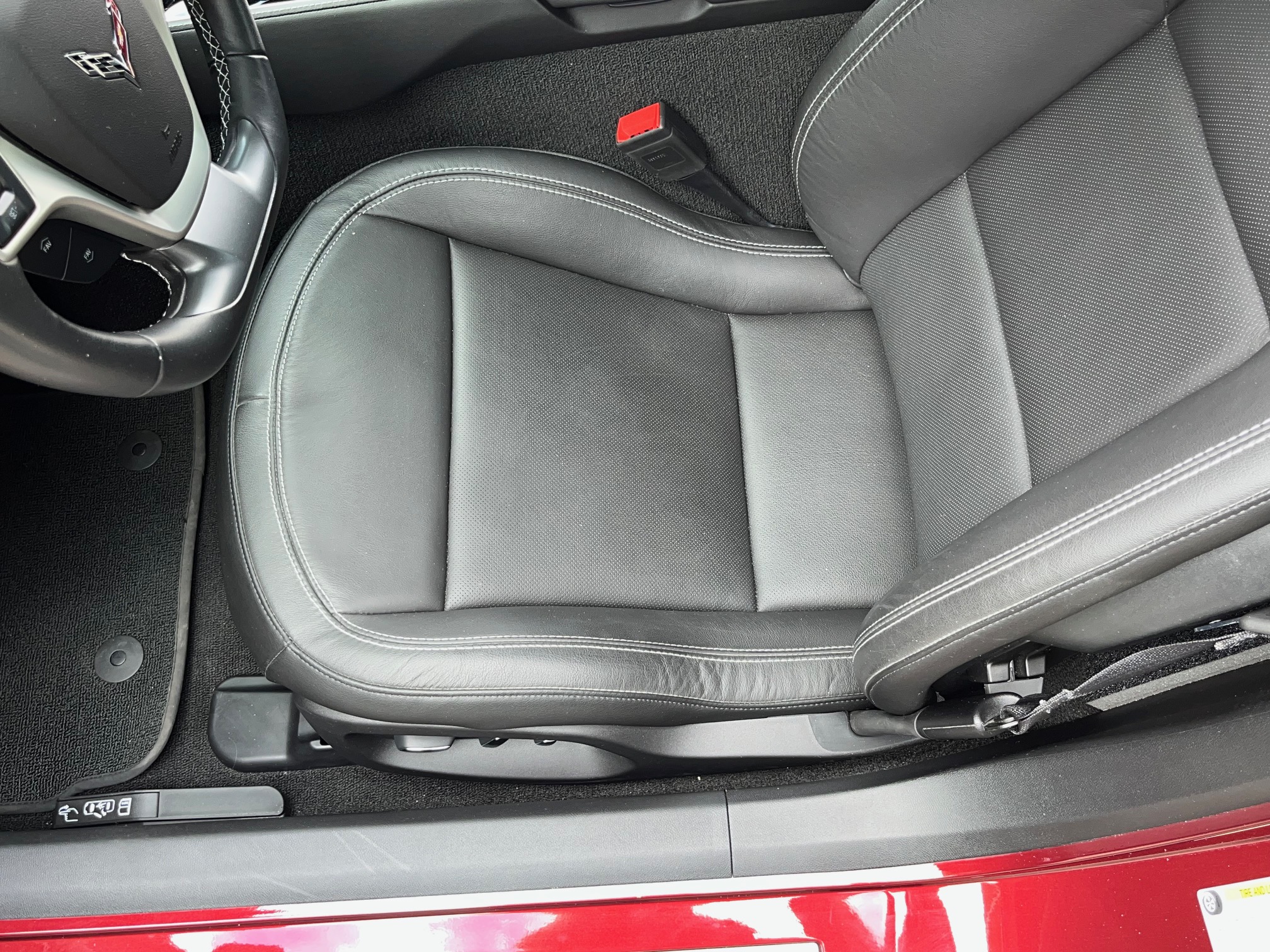 Used 2019 Chevrolet Corvette Grand Sport RWD image 12