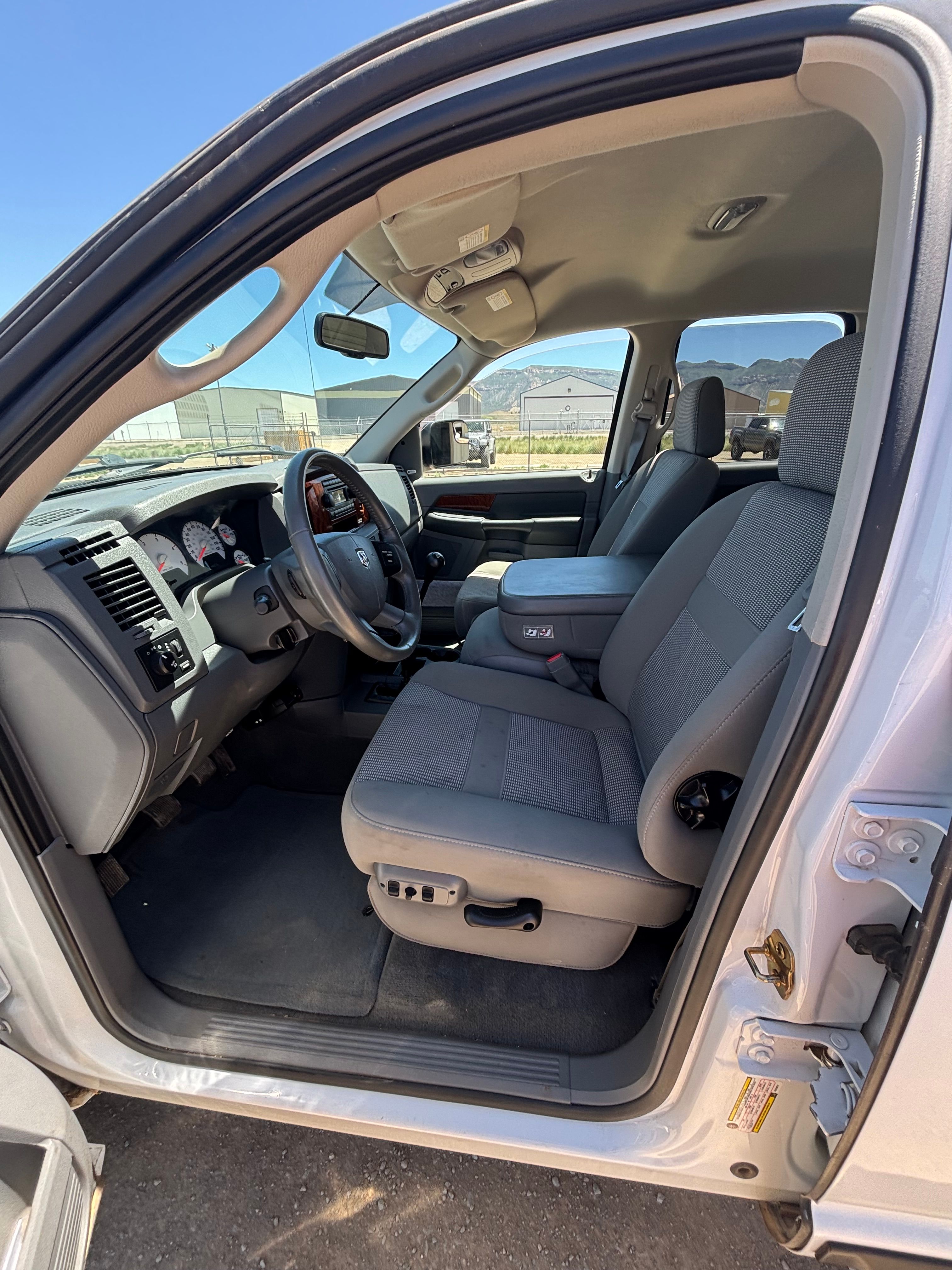 Used 2006 Dodge Ram 3500 Truck SLT w/ Quad Cab Big Horn Value Group AWD/4WD image 14
