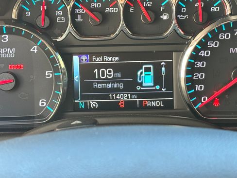 Used 2018 Chevrolet Tahoe Premier w/ RST 6.2L Performance Edition RWD image 13
