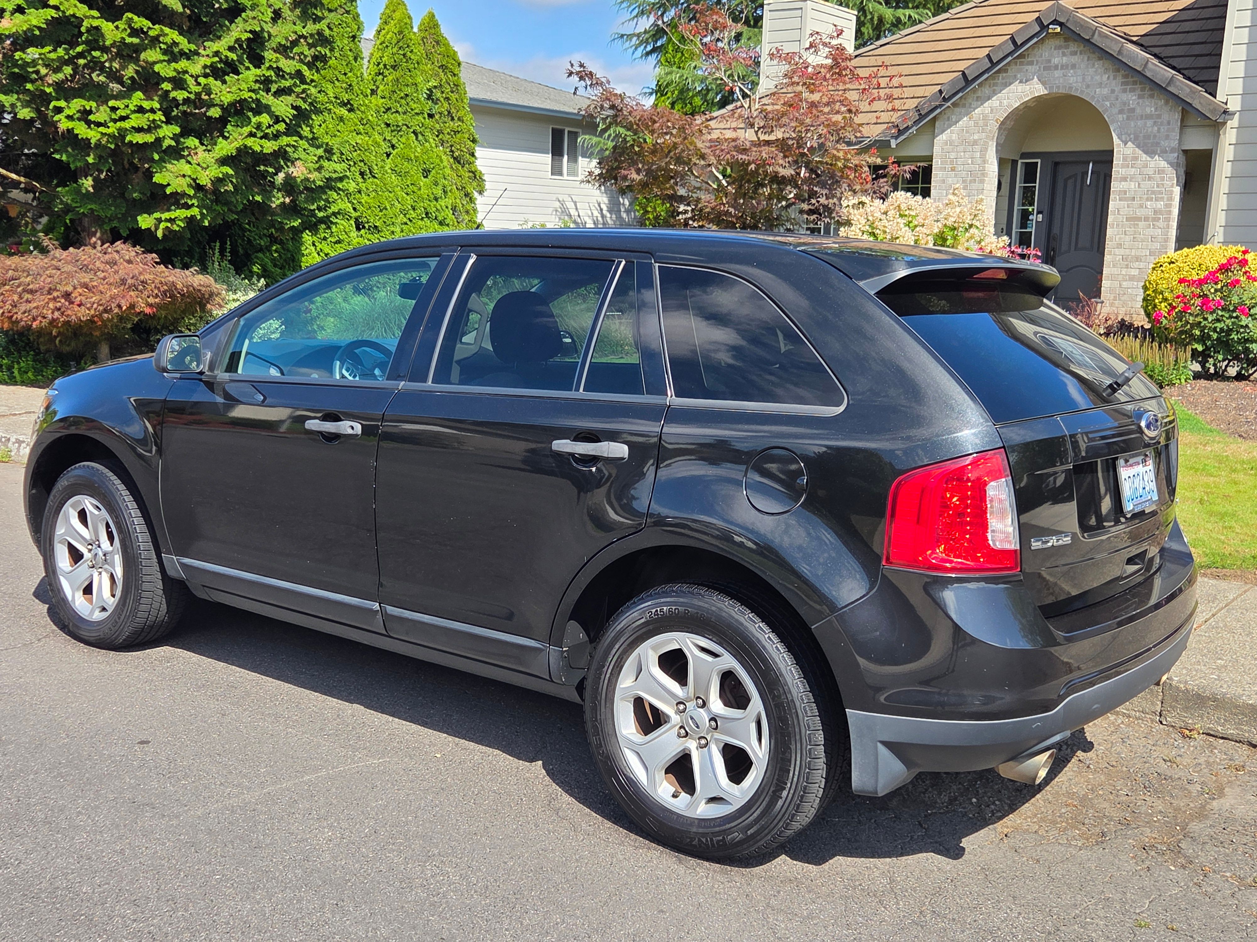 Used 2014 Ford Edge SE AWD/4WD image 10