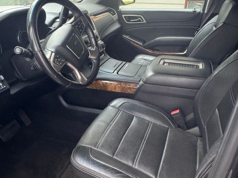Used 2015 GMC Yukon Denali w/ Open Road Package AWD/4WD image 16