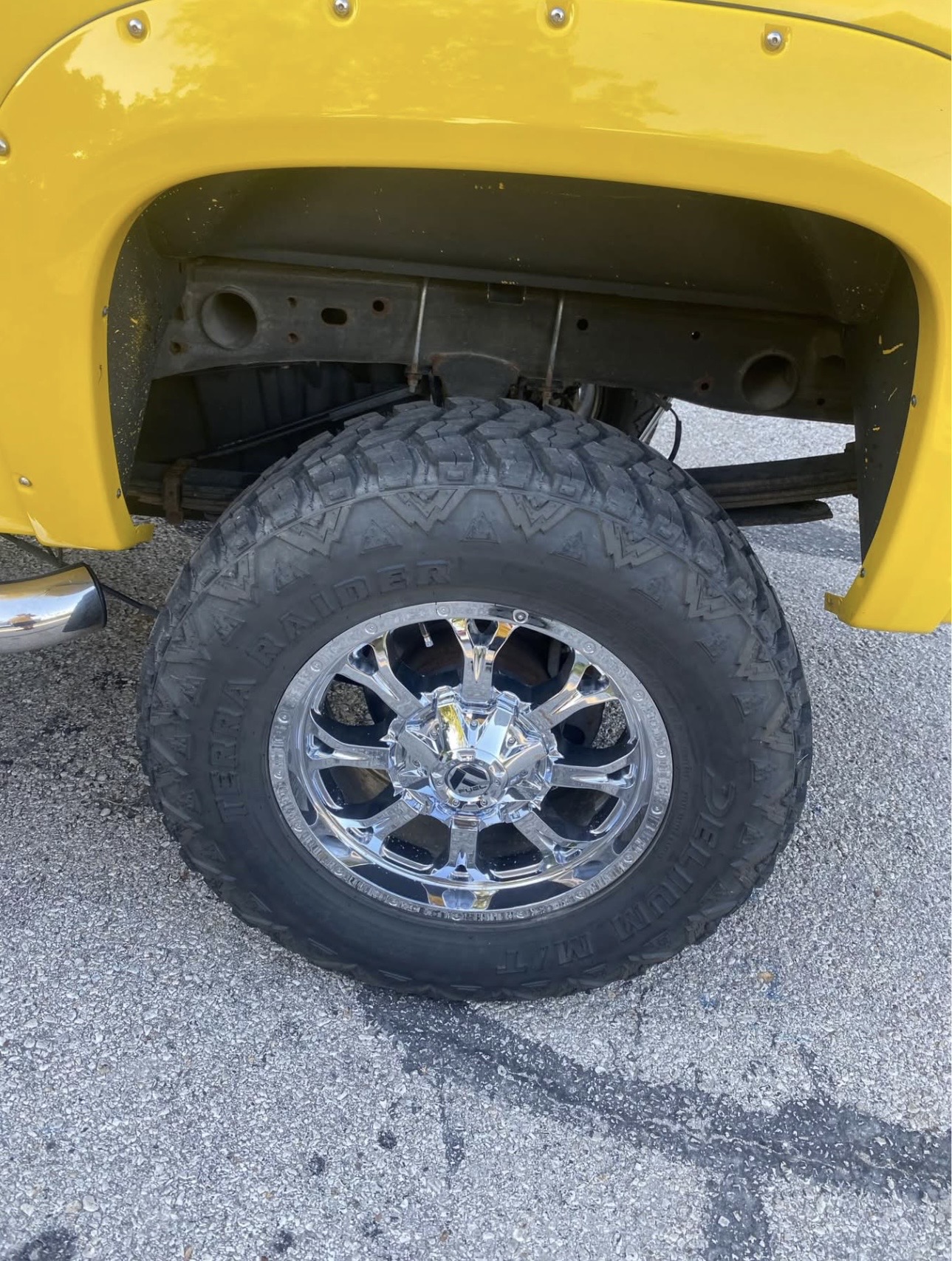 Used 2014 Chevrolet Silverado 2500 LT w/ Interior Plus Package AWD/4WD image 16