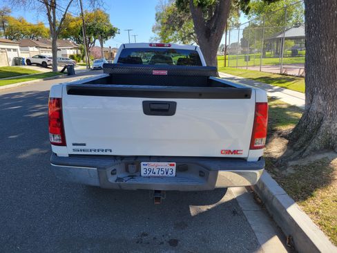 Used 2012 GMC Sierra 1500 W/T image 9