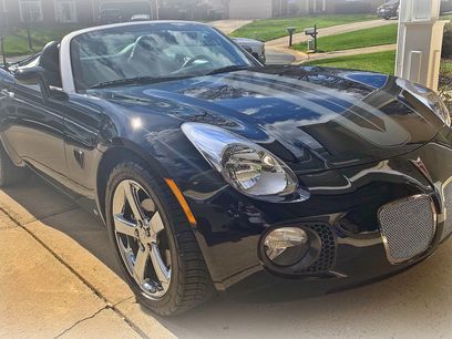 Used 2008 Pontiac Solstice GXP w/ Premium Package