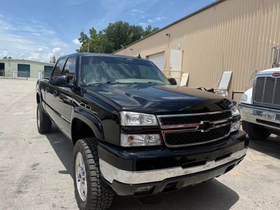 Used 2006 Chevrolet Silverado 2500 LT w/ Heavy-Duty Power Package