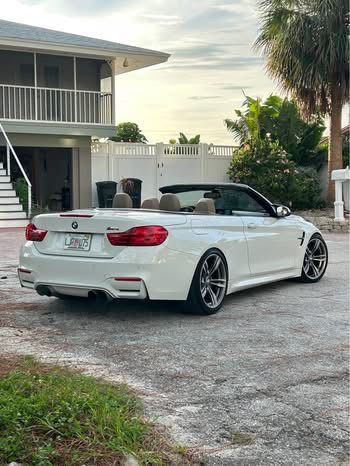 Used 2016 BMW M4 Convertible RWD image 6