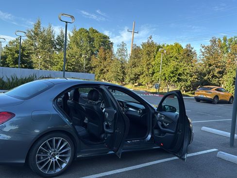 Used 2019 Mercedes-Benz C 300 Sedan image 17