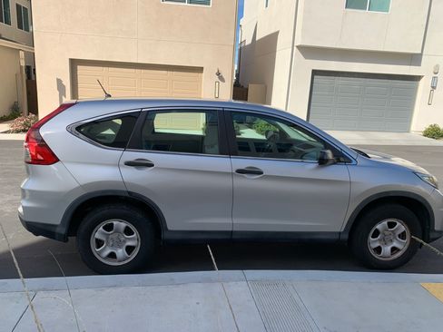 Used 2015 Honda CR-V LX image 14