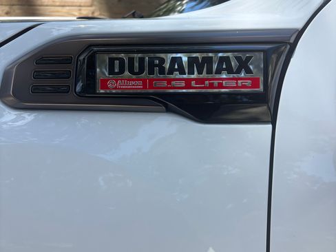 Used 2025 GMC Sierra 2500 AT4X w/ AT4X AEV Edition AWD/4WD image 9