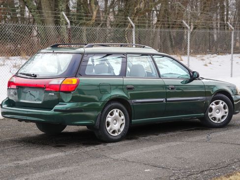 Used 2000 Subaru Legacy L image 5