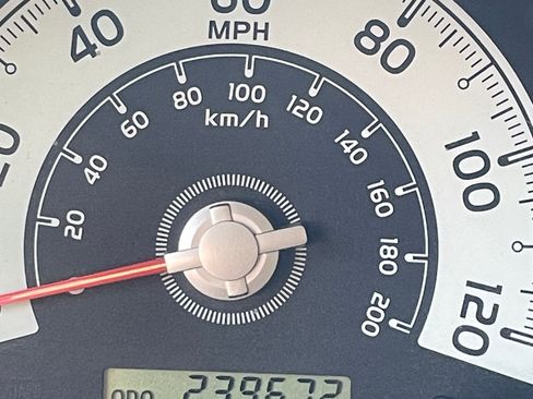 Used 2008 Toyota FJ Cruiser 4WD image 9